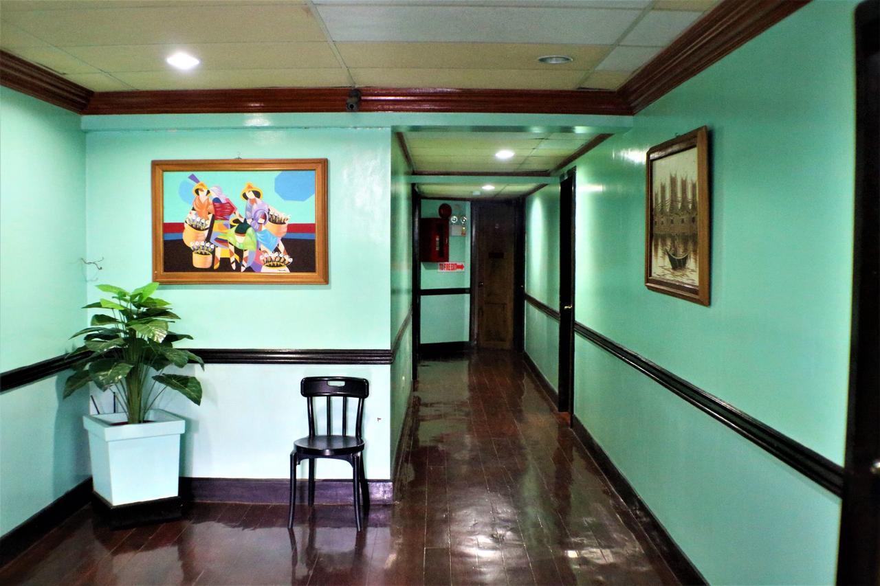 Zen Rooms Vest Grand Suites Bohol Tagbilaran City Exterior foto